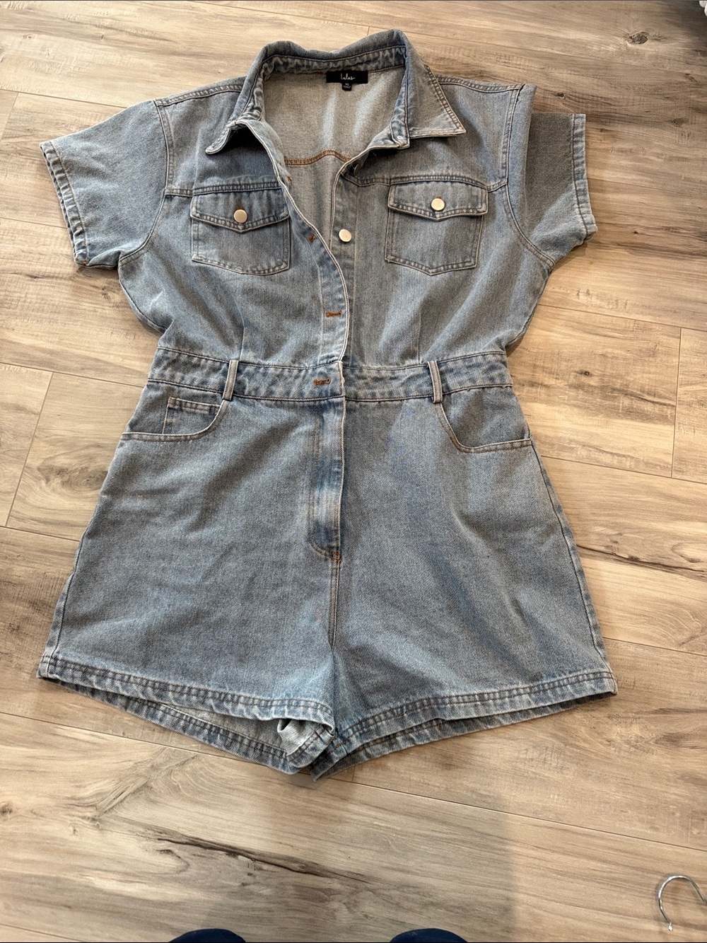 Lulu's Light Wash Denim Short Sleeve Romper
